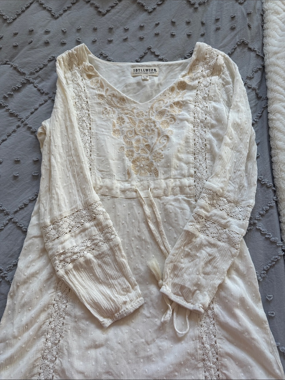 Idyllwind Ivory Embroidered V-Neck Tunic